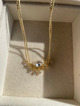 Load image into Gallery viewer, Lumina Necklace