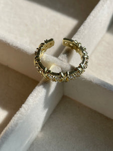 Crossover Ring