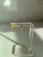 Load image into Gallery viewer, The Heirloom Earrings