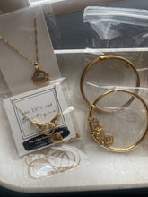 Load image into Gallery viewer, Advent Surprise Me Box