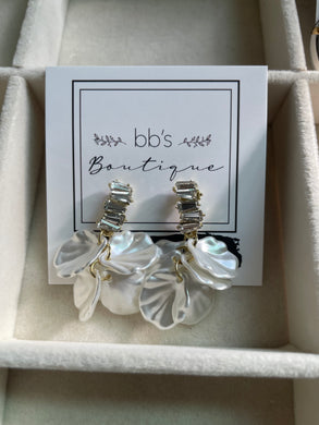 Gardenia Drop Earrings